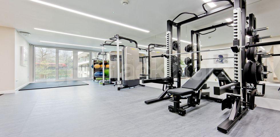 			LET, 2 Bedroom, 1 bath, 1 reception Apartment			 Cascade Court, The Vista's, Battersea Park